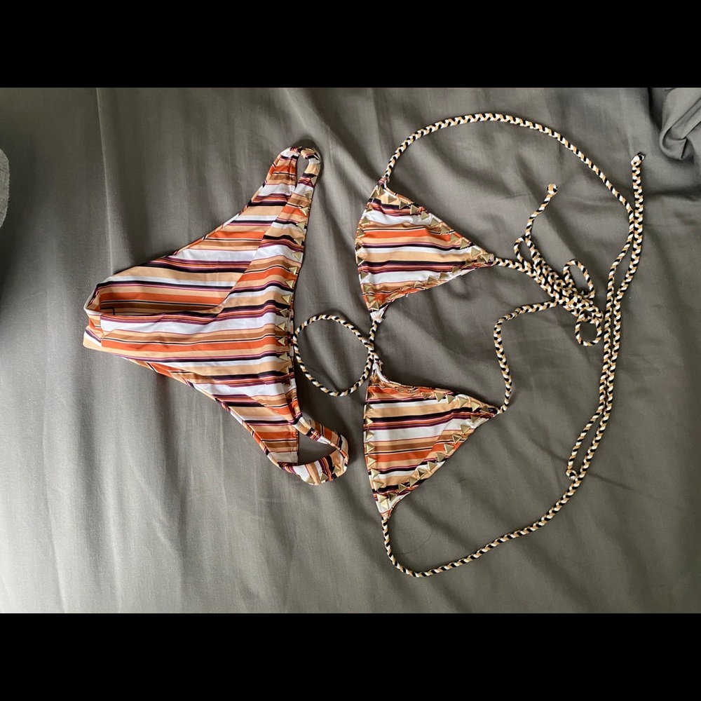 Same Bathing Suit Https://Www.Samelosangeles.Com/ - image 1